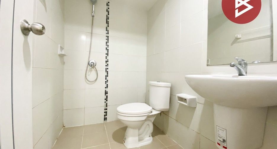 For sale studio townhouse in Mueang Chon Buri, Chonburi