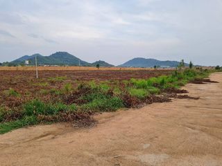 Grundstück zum Kauf in Ban Bueng, Chonburi
