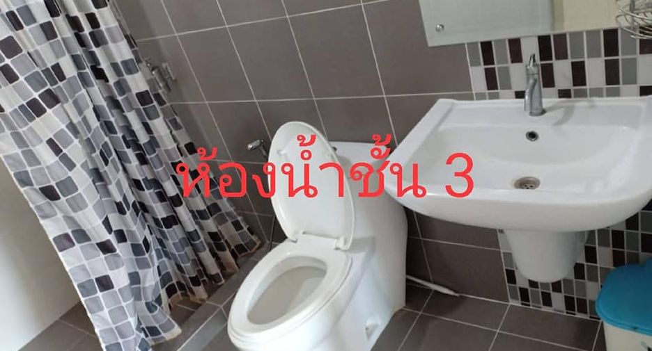 Reihenhaus zur Miete mit 3 Zimmer in Bueng Kum, Bangkok