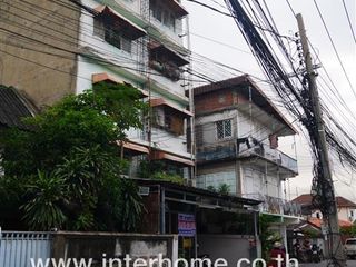 For sale 16 bedrooms retail Space in Bang Sue, Bangkok
