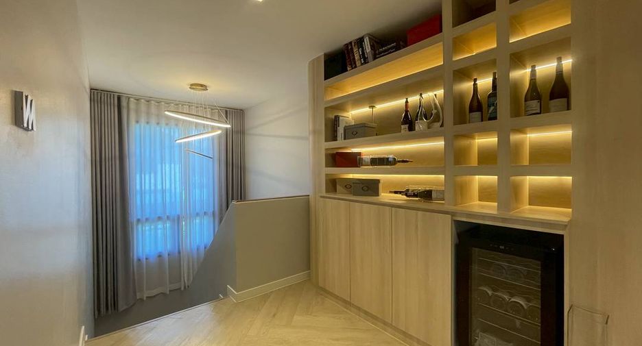 Haus zur Miete und zum Kauf mit 4 Zimmer in San Sai, Chiang Mai