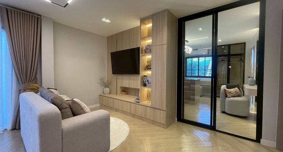 Haus zur Miete und zum Kauf mit 4 Zimmer in San Sai, Chiang Mai