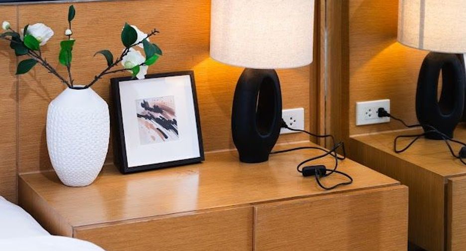 For sale 3 bedrooms condo in Watthana, Bangkok