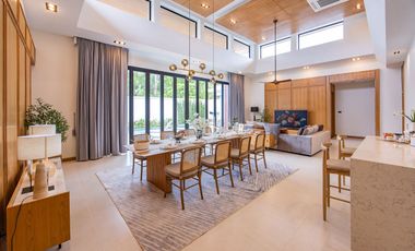 For sale 3 bedrooms villa in Mueang Phuket, Phuket