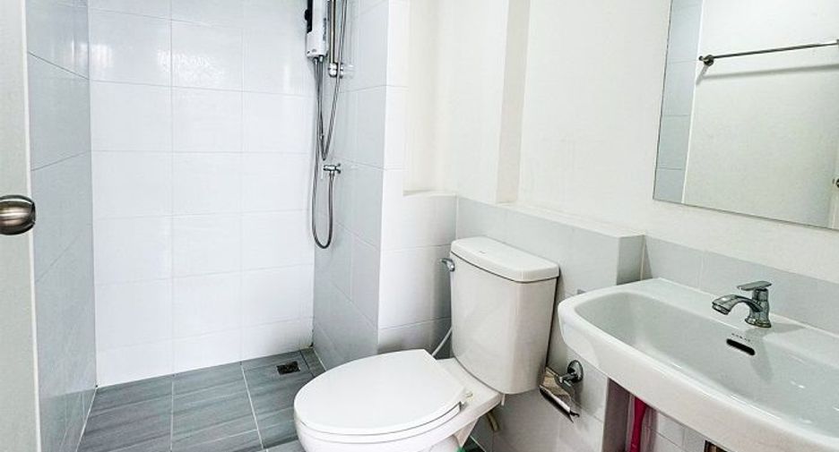 Condo en venta de 1 habitaciones en Sam Phran, Nakhon Pathom