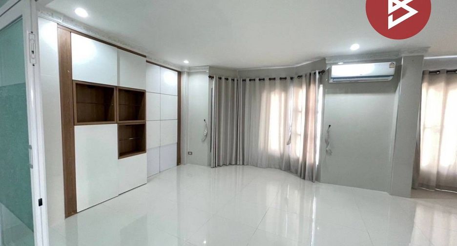 Аренда студия дом в Mueang Pathum Thani, Патумтани