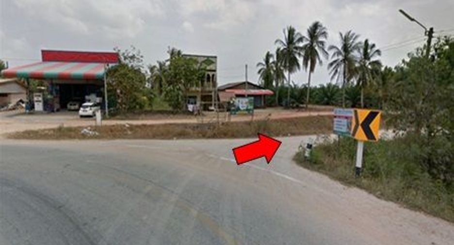 Terreno en venta en Hua Sai, Nakhon Si Thammarat