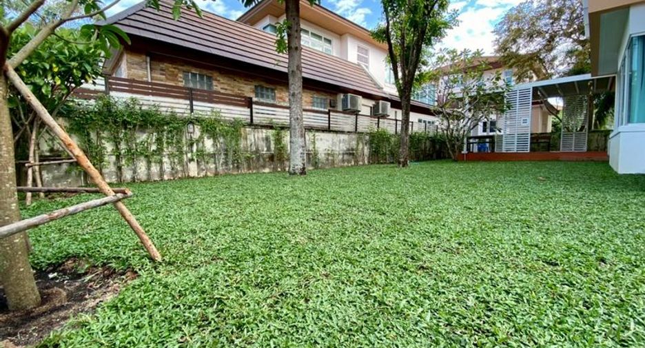 For rent 4 bedrooms house in Si Racha, Chonburi