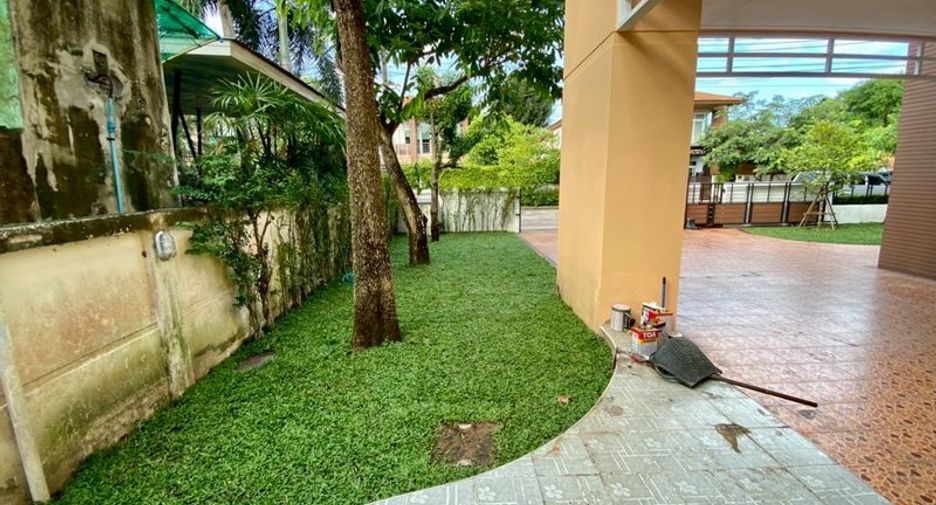 For rent 4 bedrooms house in Si Racha, Chonburi