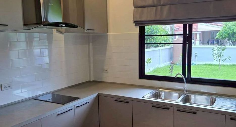 For rent 3 bedrooms house in Hang Dong, Chiang Mai