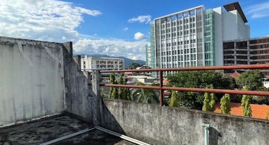 ขาย 4 ห้องนอน ทาวน์เฮ้าส์ ใน เมืองเชียงใหม่, เชียงใหม่