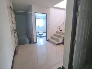 À vendre 2 chambres maison de ville à Bang Saray, Pattaya