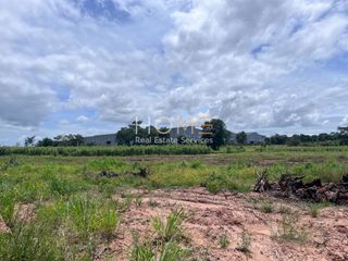 À vendre terrain à Phanat Nikhom, Chonburi