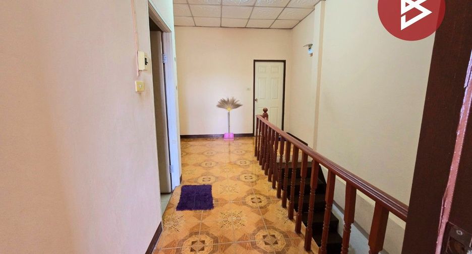 For sale studio townhouse in Phra Samut Chedi, Samut Prakan