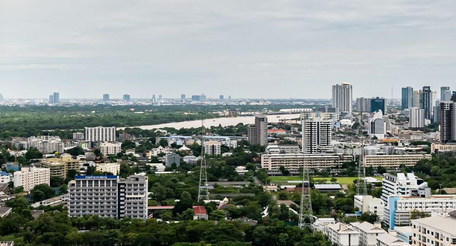 For sale 4 ベッドルーム condo in Sathon, Bangkok