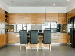 Condo en venta de 4 habitaciones en Watthana, Bangkok