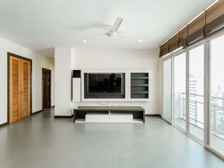 Condo en venta de 4 habitaciones en Watthana, Bangkok