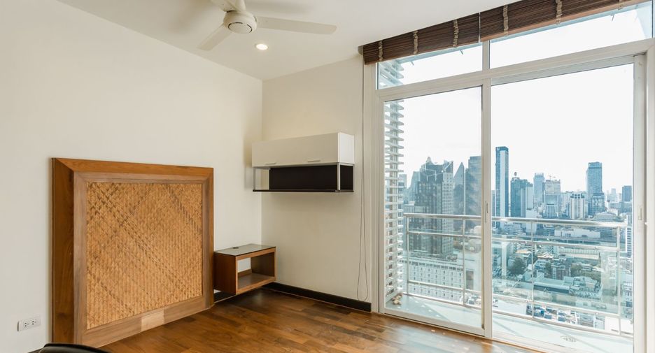 Condo en venta de 4 habitaciones en Watthana, Bangkok