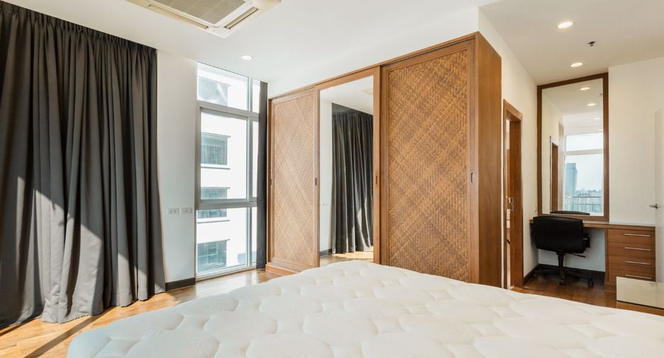 Condo en venta de 4 habitaciones en Watthana, Bangkok