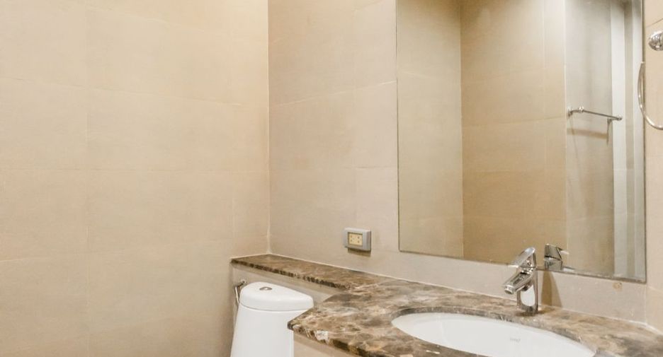 Condo en venta de 4 habitaciones en Watthana, Bangkok