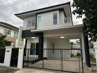 For Rent 3 Bedroom House In Mueang Chiang Mai