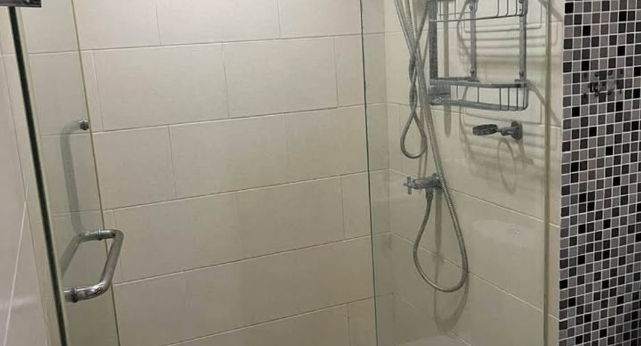Wohnung zum Kauf mit 1 Zimmer in Wang Thonglang, Bangkok