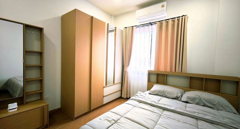 For sale 4 bedrooms house in Bang Lamung, Chonburi