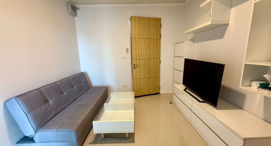 For sale 1 bed condo in Si Racha, Chonburi