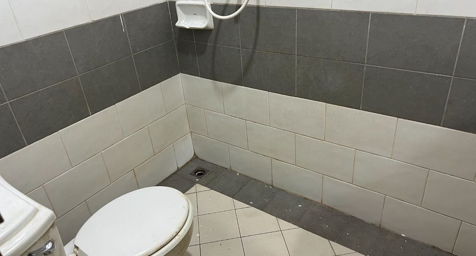 For sale 1 bed retail Space in San Sai, Chiang Mai