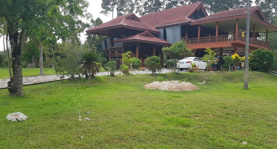 出售 3 卧室 独立屋 在 Mueang Rayong, Rayong