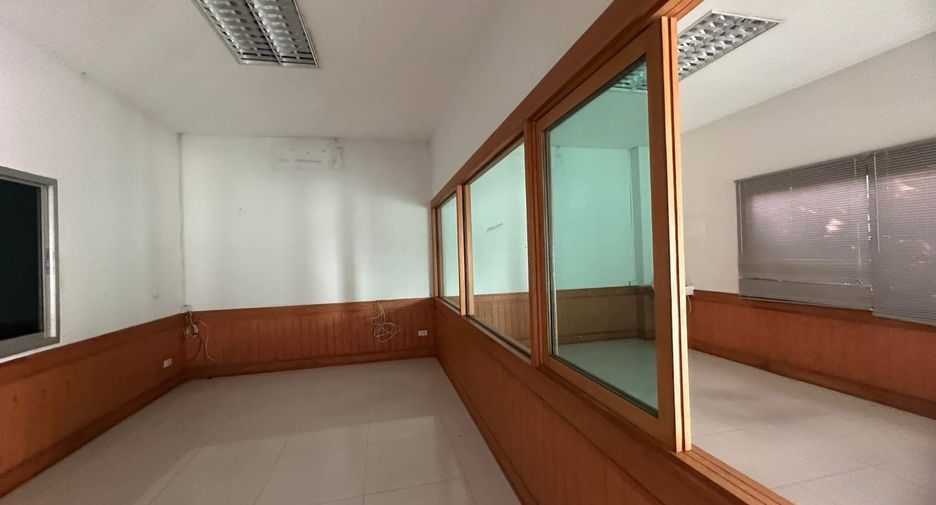 Lagerhaus zur Miete in Si Racha, Chonburi