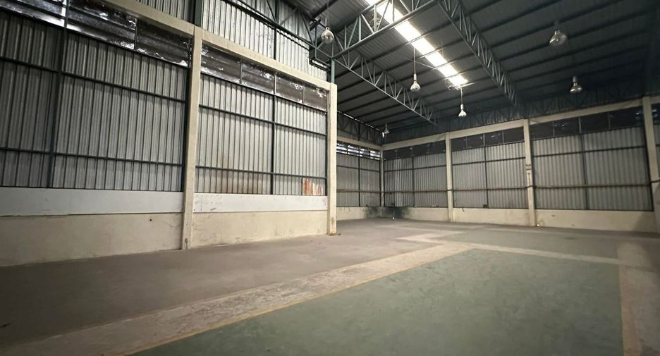 Lagerhaus zur Miete in Si Racha, Chonburi