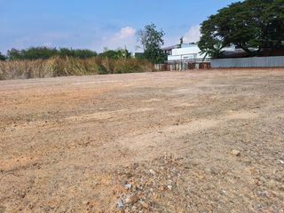 出租 土地 在 Phra Khanong, 曼谷