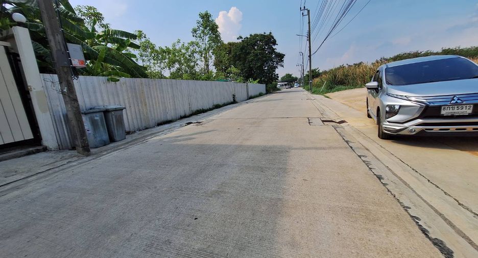 For rent land in Phra Khanong, Bangkok