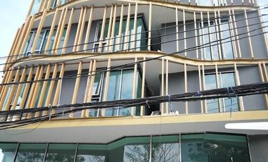 À vendre 1 chambre condo à Watthana, Bangkok