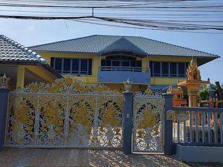 出售 6 卧室 独立屋 在 Mueang Pathum Thani, Pathum Thani