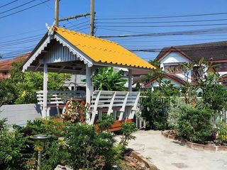 出售 6 卧室 独立屋 在 Mueang Pathum Thani, Pathum Thani