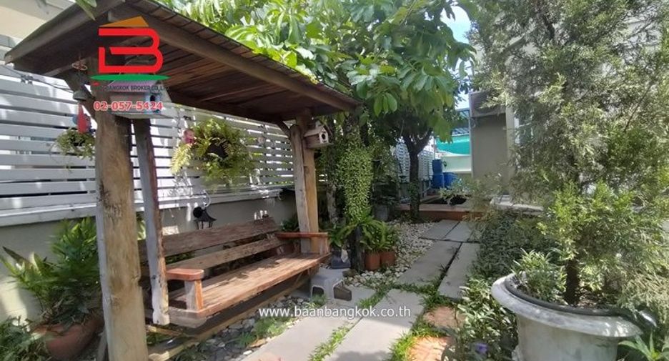 For rent 3 bedrooms house in Mueang Pathum Thani, Pathum Thani