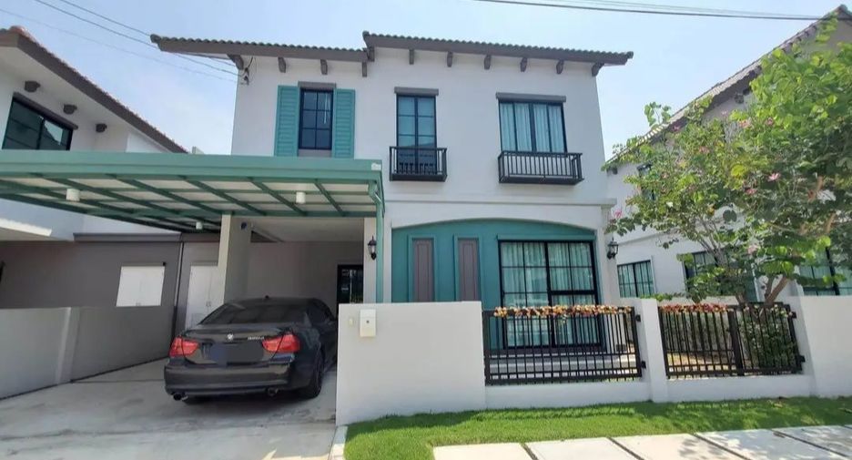 Casa en alquiler de 3 habitaciones en Lat Krabang, Bangkok