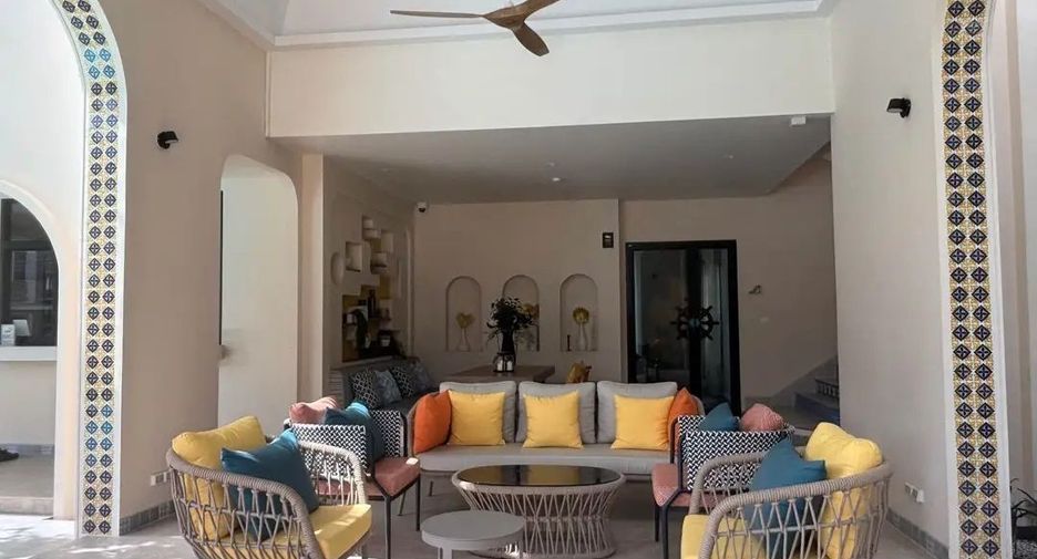 Casa en alquiler de 3 habitaciones en Lat Krabang, Bangkok