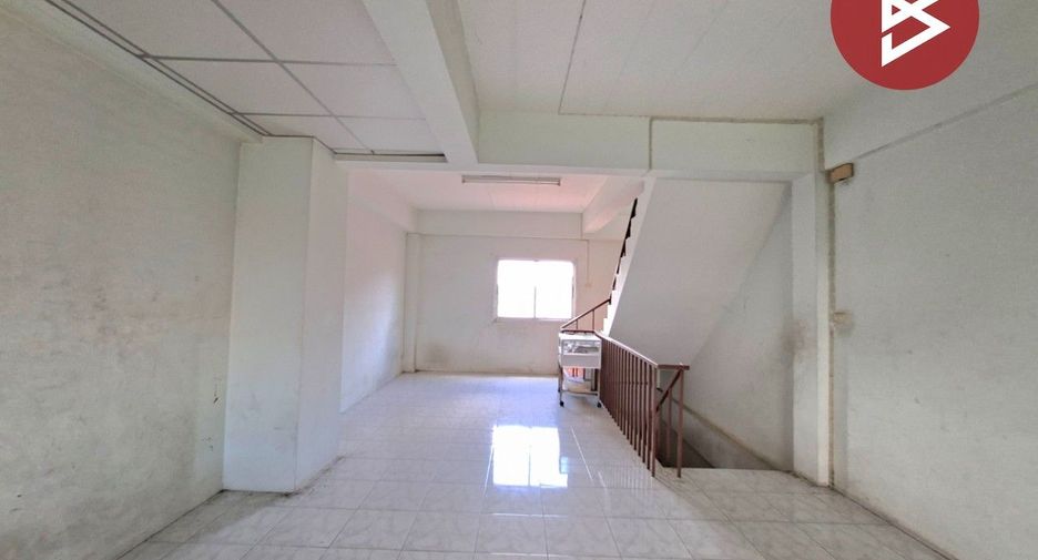 For sale retail Space in Phan Thong, Chonburi