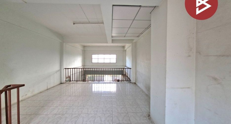 For sale retail Space in Phan Thong, Chonburi