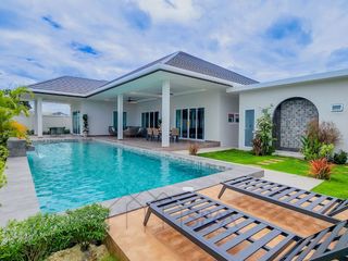 For sale 3 bedrooms villa in Hua Hin, Prachuap Khiri Khan