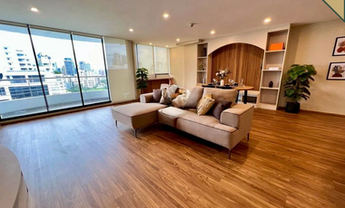 For sale 2 bedrooms condo in Watthana, Bangkok
