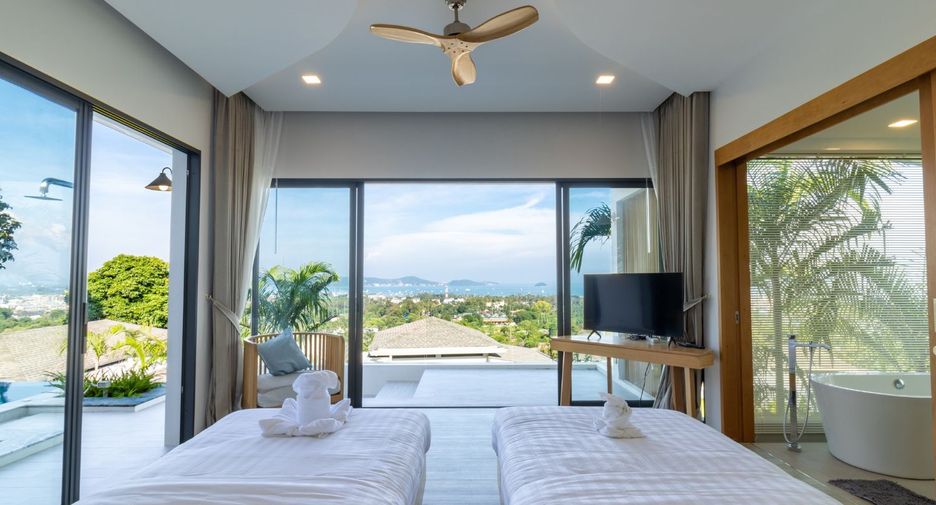 For rent 3 bedrooms villa in Mueang Phuket, Phuket