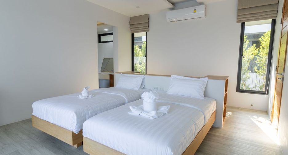 For rent 3 bedrooms villa in Mueang Phuket, Phuket