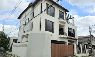 ขาย 6 ห้องนอน บ้านเดี่ยว ใน ปากเกร็ด, นนทบุรี