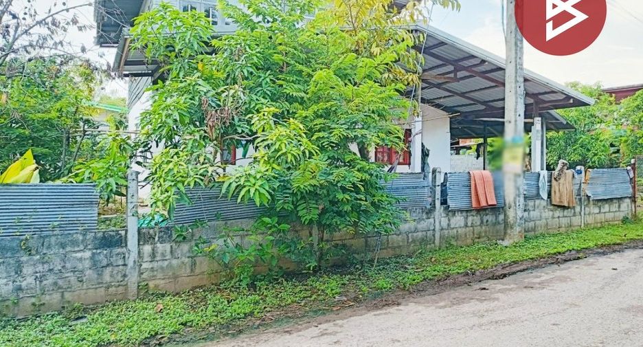 For sale 2 bedrooms house in Yang Talat, Kalasin