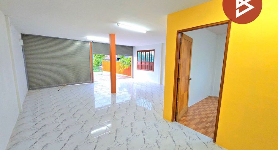 出售 4 卧室 服务式公寓 在 Mueang Nakhon Pathom, Nakhon Pathom