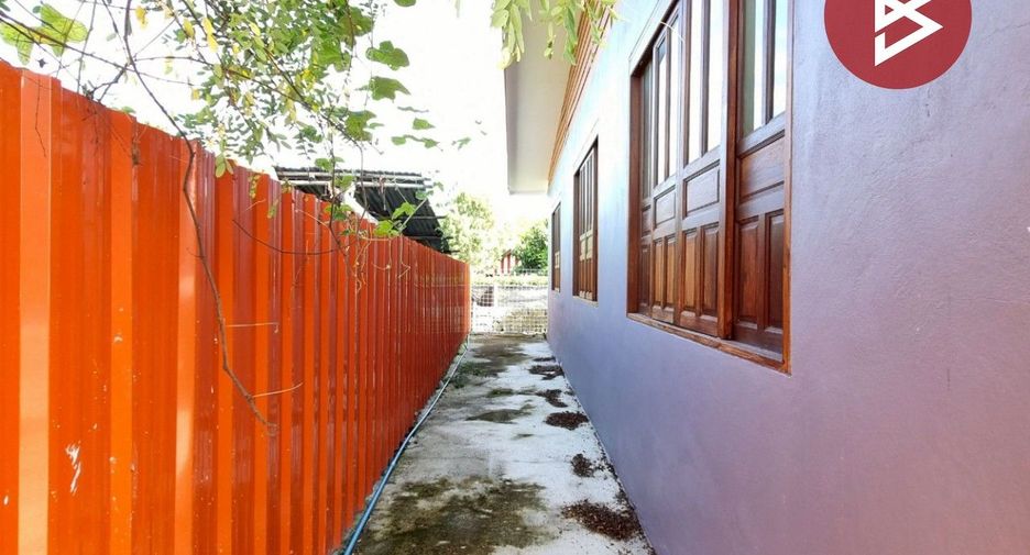 出售 4 卧室 服务式公寓 在 Mueang Nakhon Pathom, Nakhon Pathom